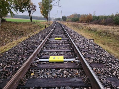 1068 (3)